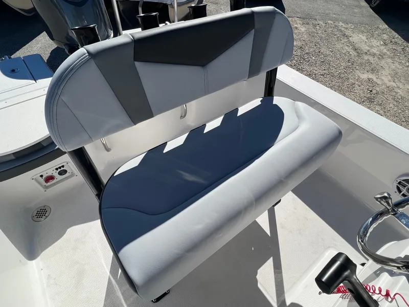 Slide: The Image of 2025 Robalo 206 Cayman boat seat, gray upholstery, modern design. - 13