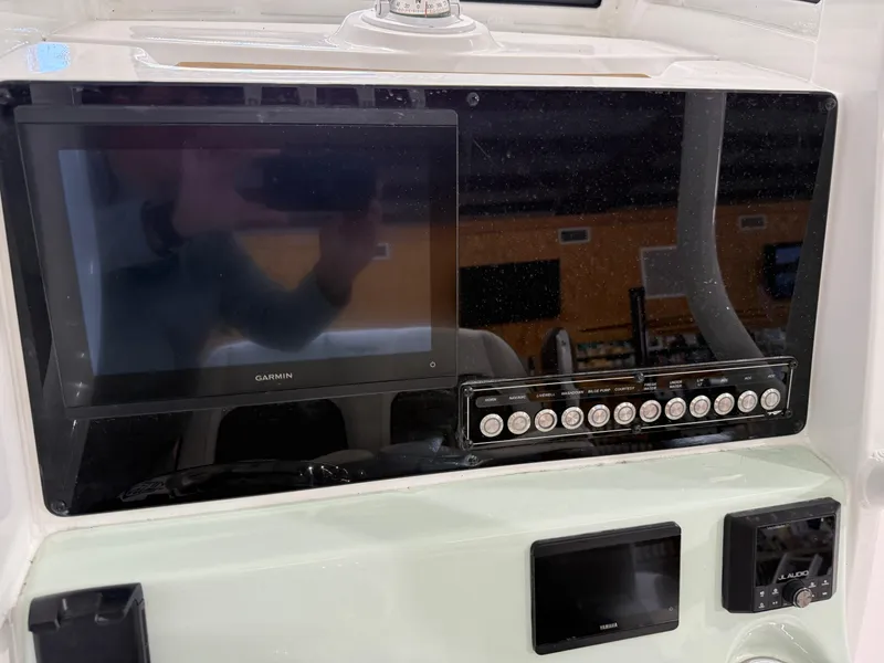 Slide: The Image of Tidewater 232 LXF 2025 - 22