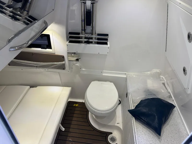 Slide: The Image of Tidewater 320cc 2025 - 55