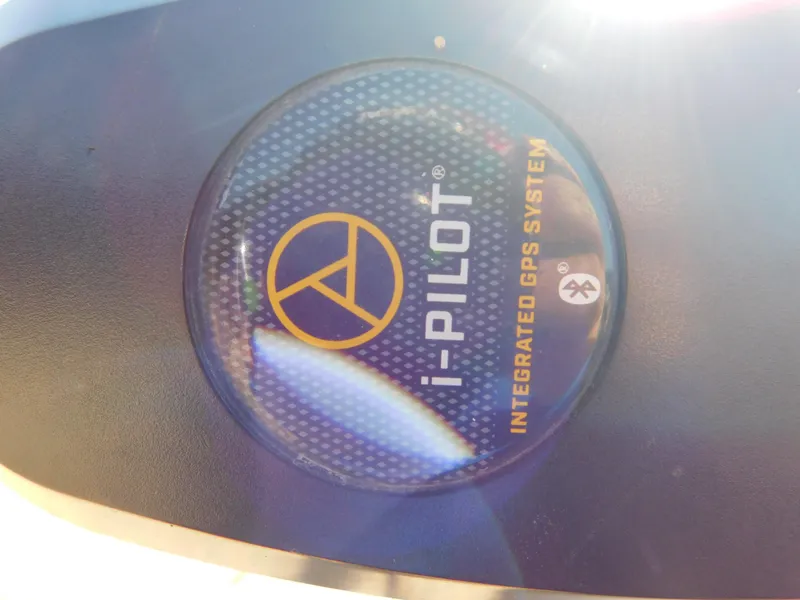 Slide: The Image of i-Pilot integrated GPS system on 2015 Tracker Pro Team 190 TX boat. - 32