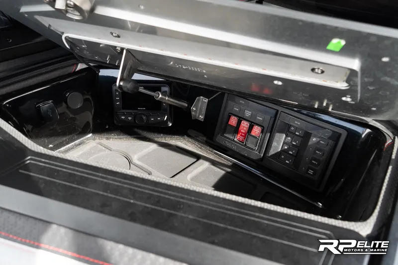 Slide: The Image of Centurion Ri245 2024 - 106