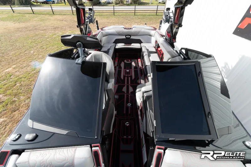 Slide: The Image of Centurion Ri245 2024 - 130