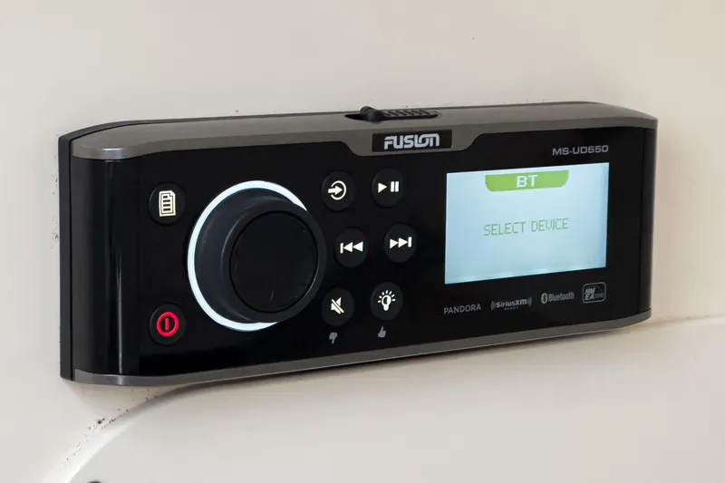 Slide: The Image of Boston Whaler 330 Outrage 2019 - 56