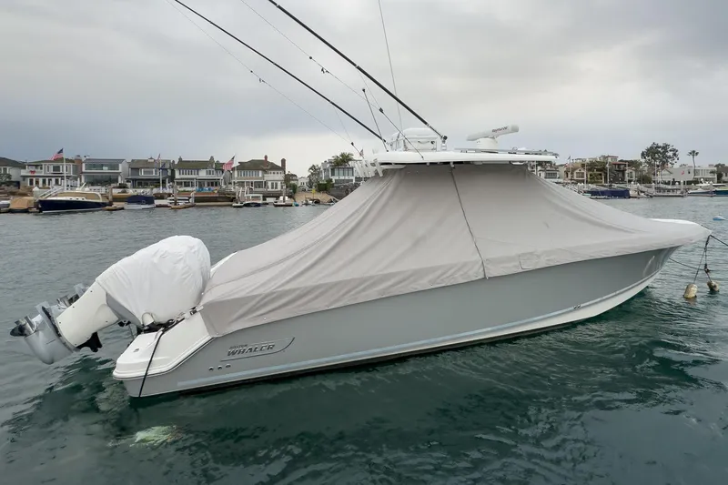 Slide: The Image of Boston Whaler 330 Outrage 2019 - 69