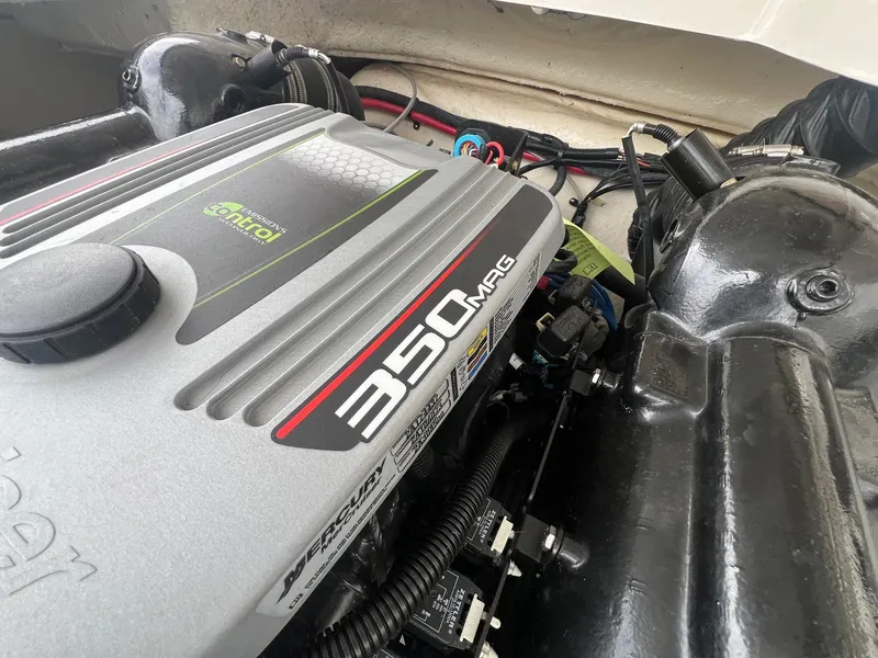 Slide: The Image of Monterey 244FS 2014 - 26