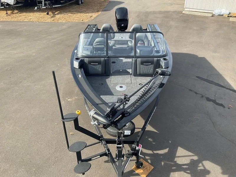 Slide: The Image of 2025 Tracker Targa™ V-18 WT fishing boat on trailer, top view. - 5