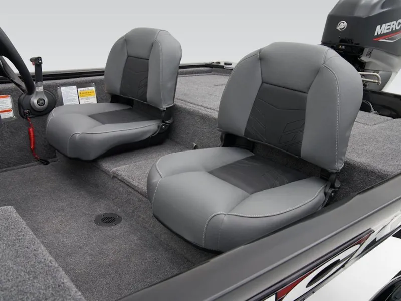 Slide: The Image of Tracker Pro 170 2025 - 5