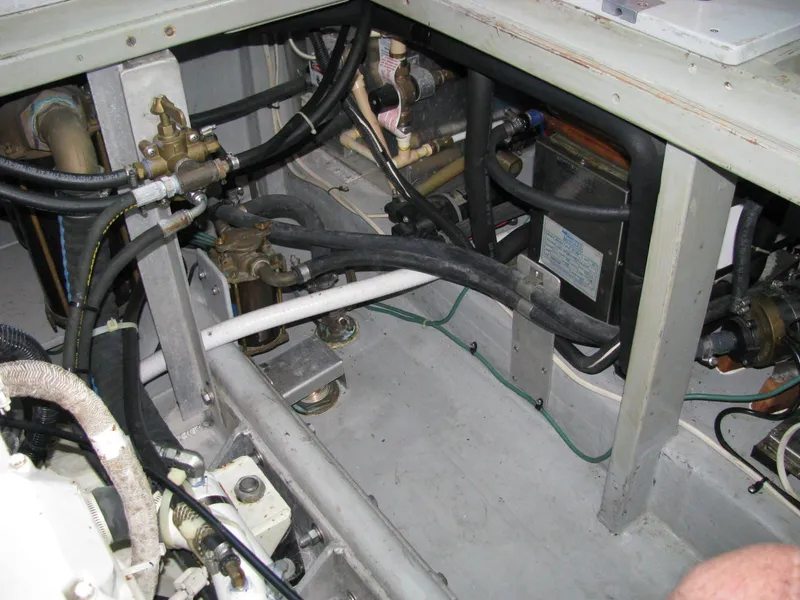 Slide: The Image of Duffy 35 Downeast Cruiser 1998 - 67