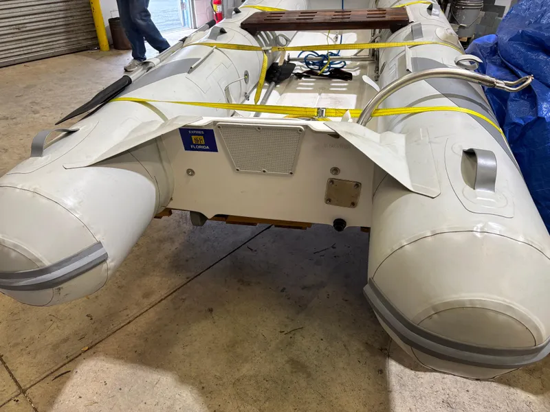 Slide: The Image of Duffy 35 Downeast Cruiser 1998 - 74