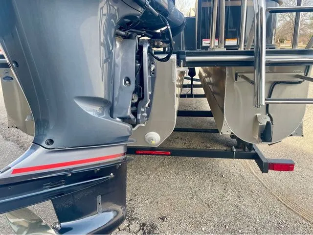 Slide: The Image of SunCatcher Select 322RC 2025 - 17