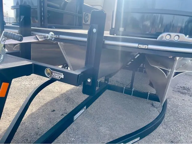 Slide: The Image of SunCatcher Select 322RC 2025 - 21