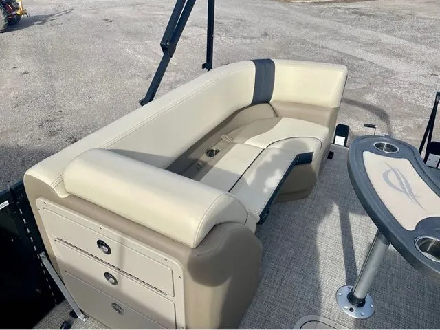 Slide: The Image of SunCatcher Select 322RC 2025 - 4