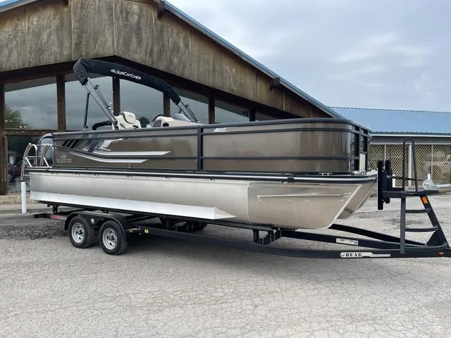 The Image of SunCatcher Select 322F 2025 - 1