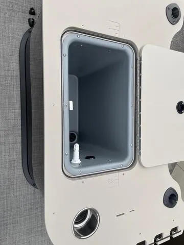 Slide: The Image of SunCatcher Select 322F 2025 - 9