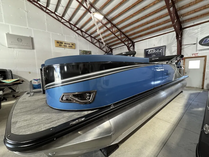 Slide: The Image of Tahoe LTZ 2585 Entertainer 2025 - 6