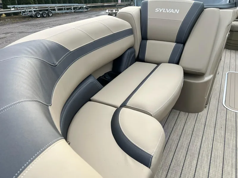 Slide: The Image of Sylvan L3 DLZ 2025 - 40