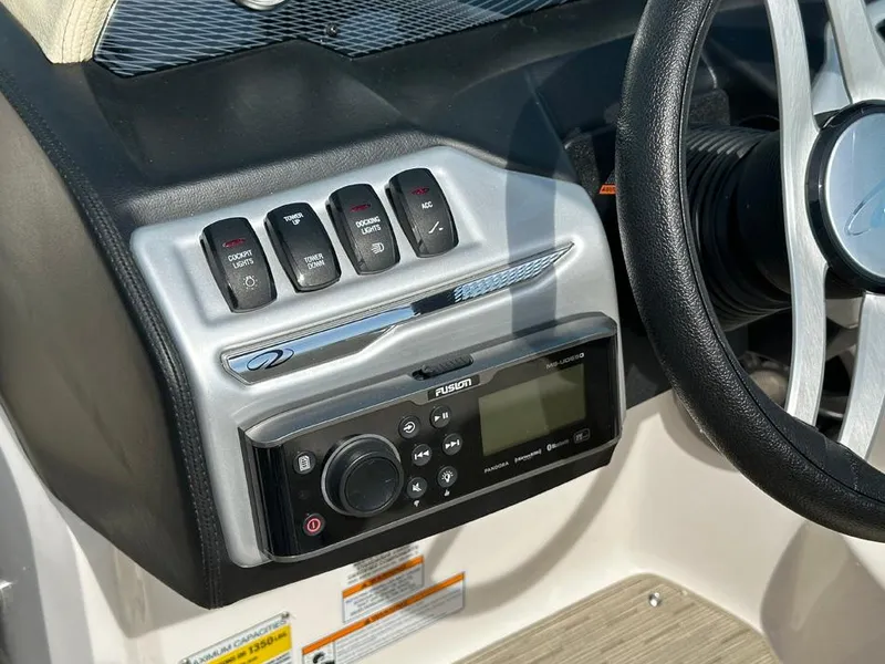 Slide: The Image of Regal 2000 ES 2018 - 11