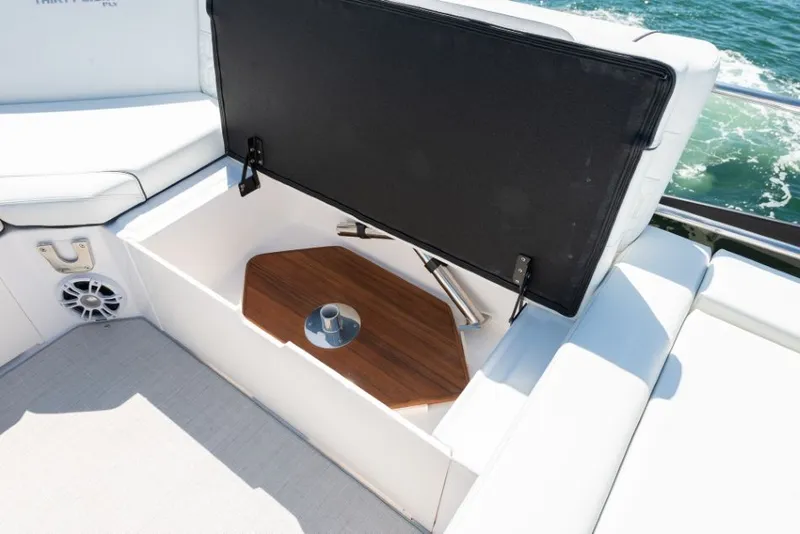 Slide: The Image of Regal 38 Fly 2026 - 18