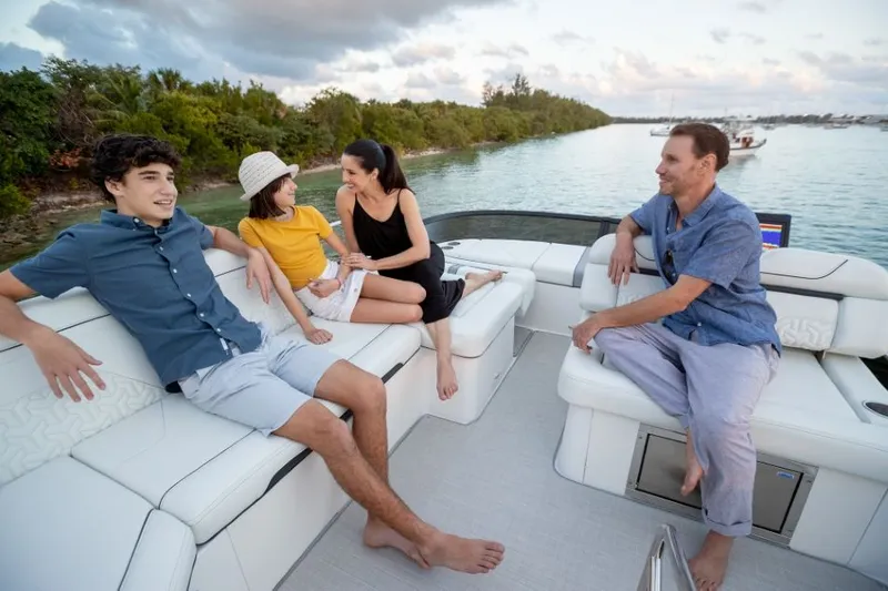 Slide: The Image of Regal 38 Fly 2026 - 37