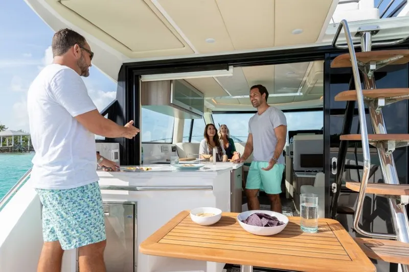 Slide: The Image of Regal 38 Fly 2026 - 41