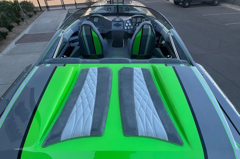 Slide: The Image of 2015 Daves Custom Boats M-29 with vibrant green and gray interior design. - 5