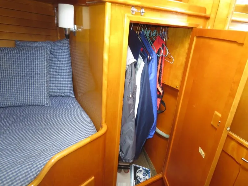 Slide: The Image of Hinckley Yachts Bermuda 40 Yawl Mark III 1974 - 109