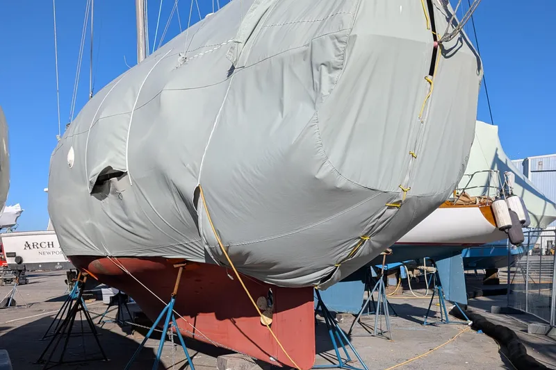 Slide: The Image of Hinckley Yachts Bermuda 40 Yawl Mark III 1974 - 111