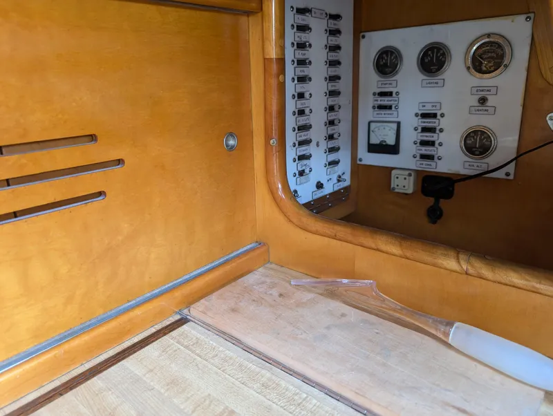 Slide: The Image of Hinckley Yachts Bermuda 40 Yawl Mark III 1974 - 51