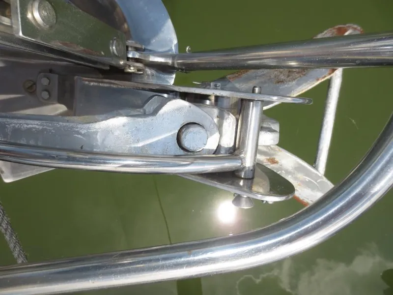 Slide: The Image of Hinckley Yachts Bermuda 40 Yawl Mark III 1974 - 77