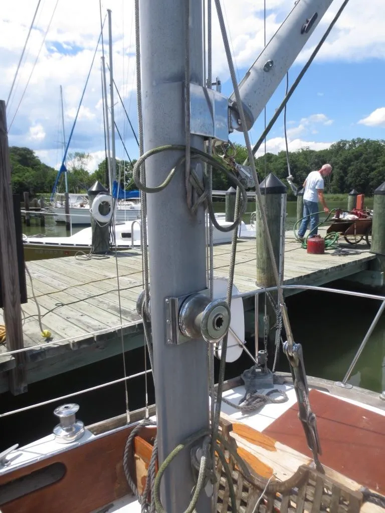 Slide: The Image of Hinckley Yachts Bermuda 40 Yawl Mark III 1974 - 94
