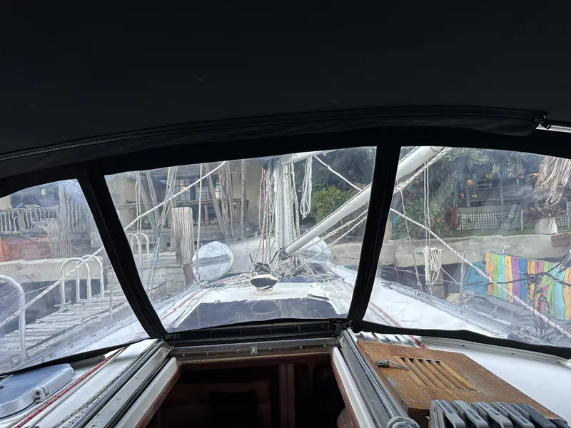 Slide: The Image of Interior view of 1989 Canadian Sailcraft CS40 sailboat, showcasing cockpit and deck. - 33
