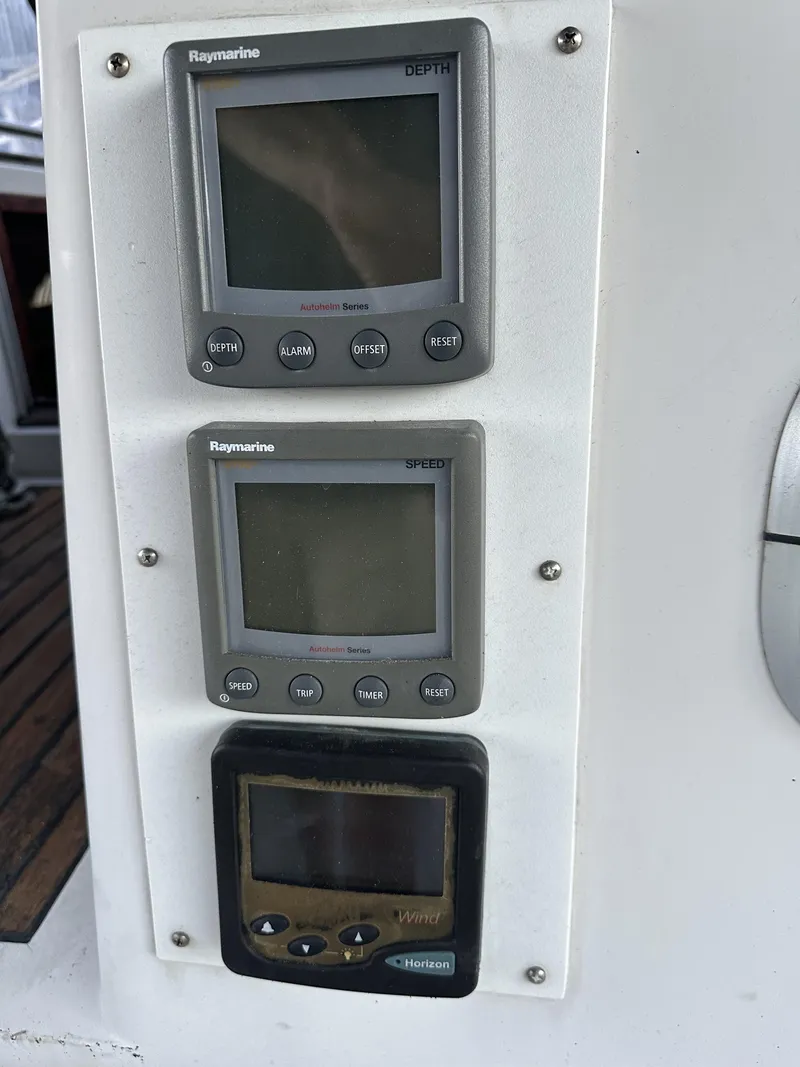 Slide: The Image of Raymarine navigation instruments on a 1989 Canadian Sailcraft CS40 yacht. - 46