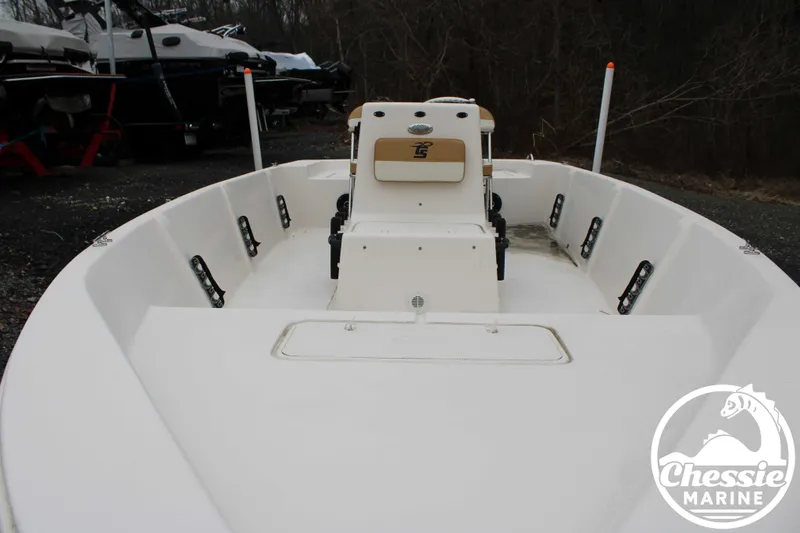 Slide: The Image of Sea Chaser EV198 Sea Skiff 2025 - 5