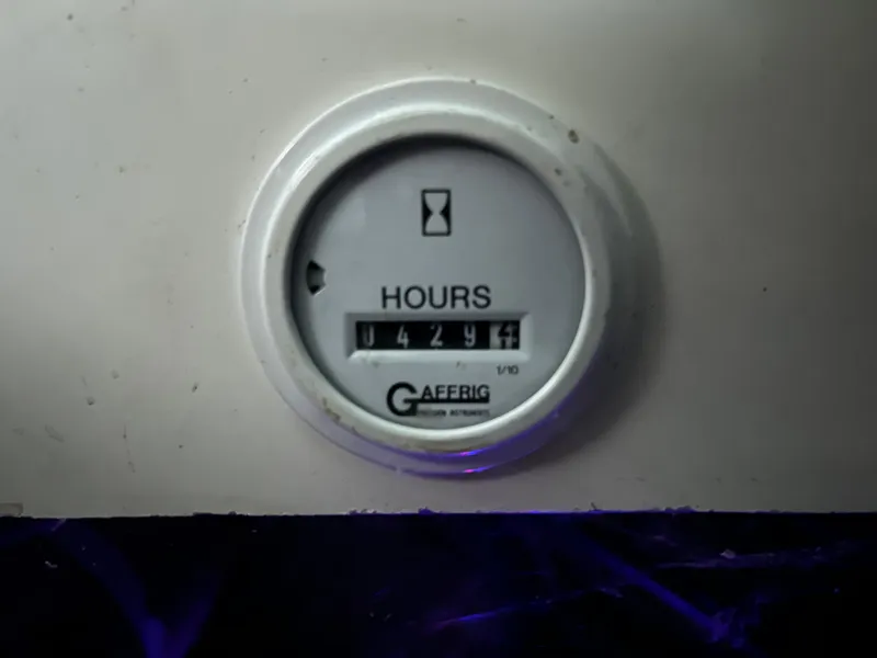 Slide: The Image of Engine Hour Meter - 35