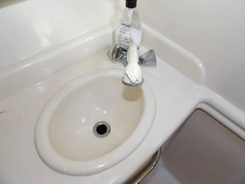 Slide: The Image of Sea Ray Sundancer 320 2004 - 54