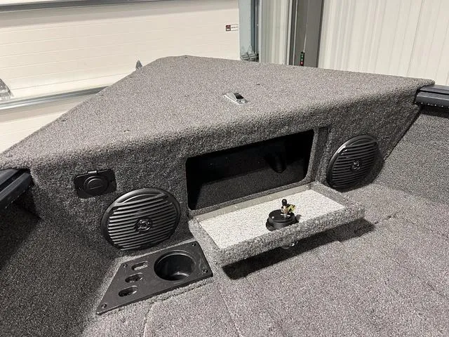 Slide: The Image of Lund 1875 Impact XS Sport 2025 - 25