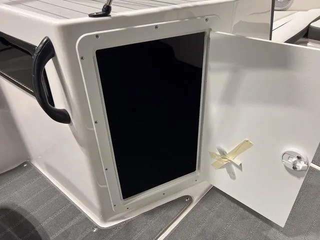 Slide: The Image of Yamaha SX190 2025 - 14