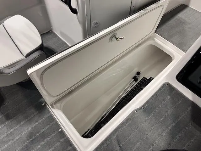 Slide: The Image of Yamaha SX190 2025 - 21