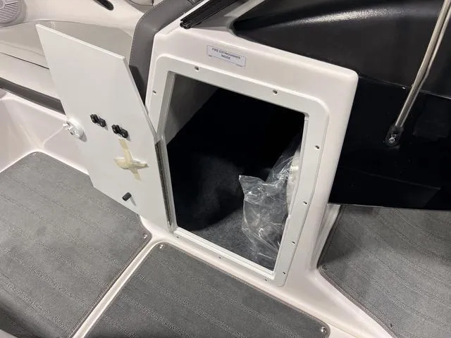 Slide: The Image of Yamaha SX190 2025 - 22