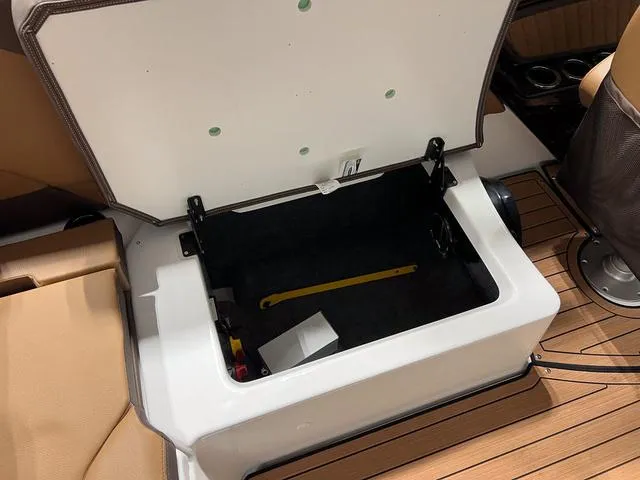 Slide: The Image of Yamaha 252SD 2025 - 13