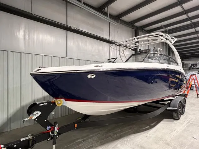 Slide: The Image of Yamaha 252SD 2025 - 2