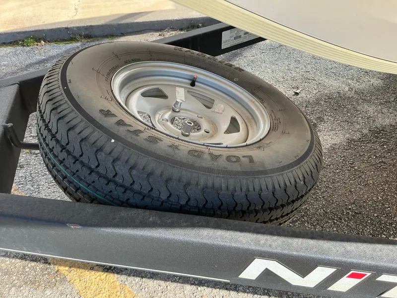 Slide: The Image of Nitro Z18 2019 - 27