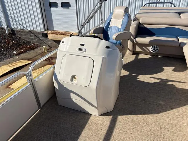 Slide: The Image of Sweetwater 2486 Re 2009 - 11