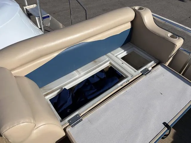 Slide: The Image of Sweetwater 2486 Re 2009 - 9