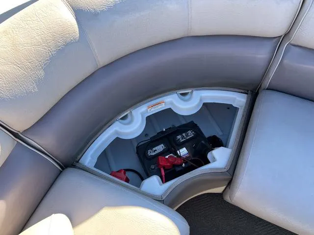 Slide: The Image of Premier Solaris 250 RF 2012 boat seat storage with battery compartment. - 27