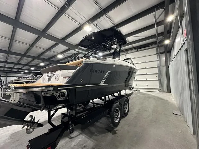 Slide: The Image of Cobalt R6 Surf 2025 - 10