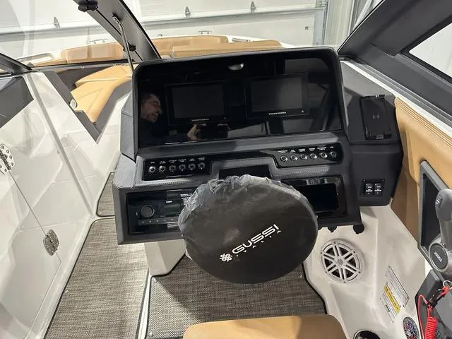 Slide: The Image of Cobalt R6 Surf 2025 - 26