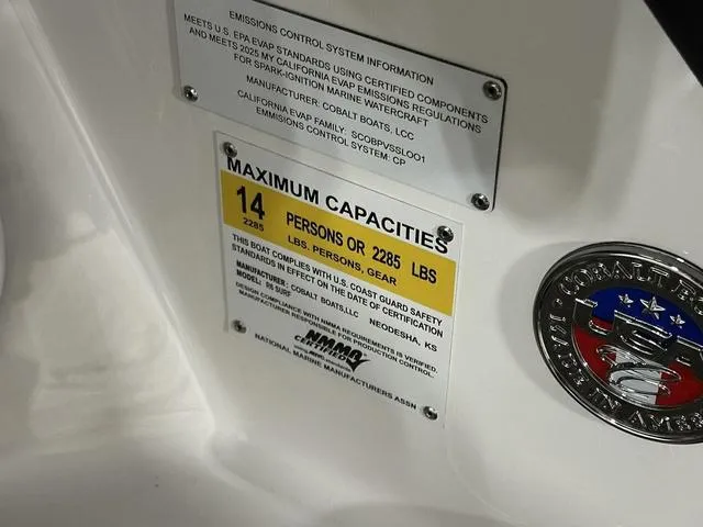 Slide: The Image of Cobalt R6 Surf 2025 - 30