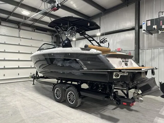 Slide: The Image of Cobalt R6 Surf 2025 - 5