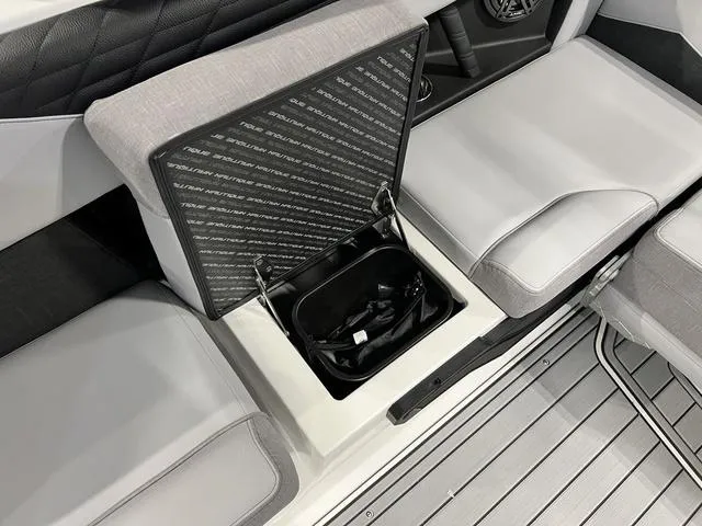 Slide: The Image of Nautique Super Air Nautique S23 2025 - 14